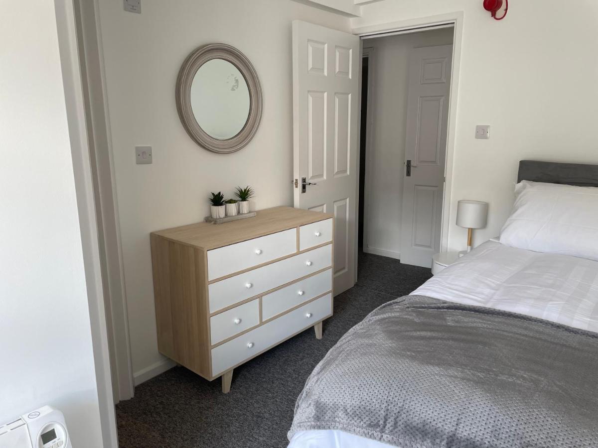 Brownston Apartments Modbury Extérieur photo