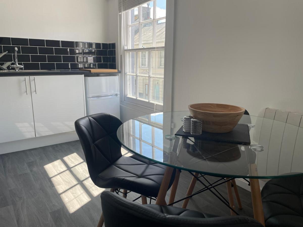 Brownston Apartments Modbury Extérieur photo
